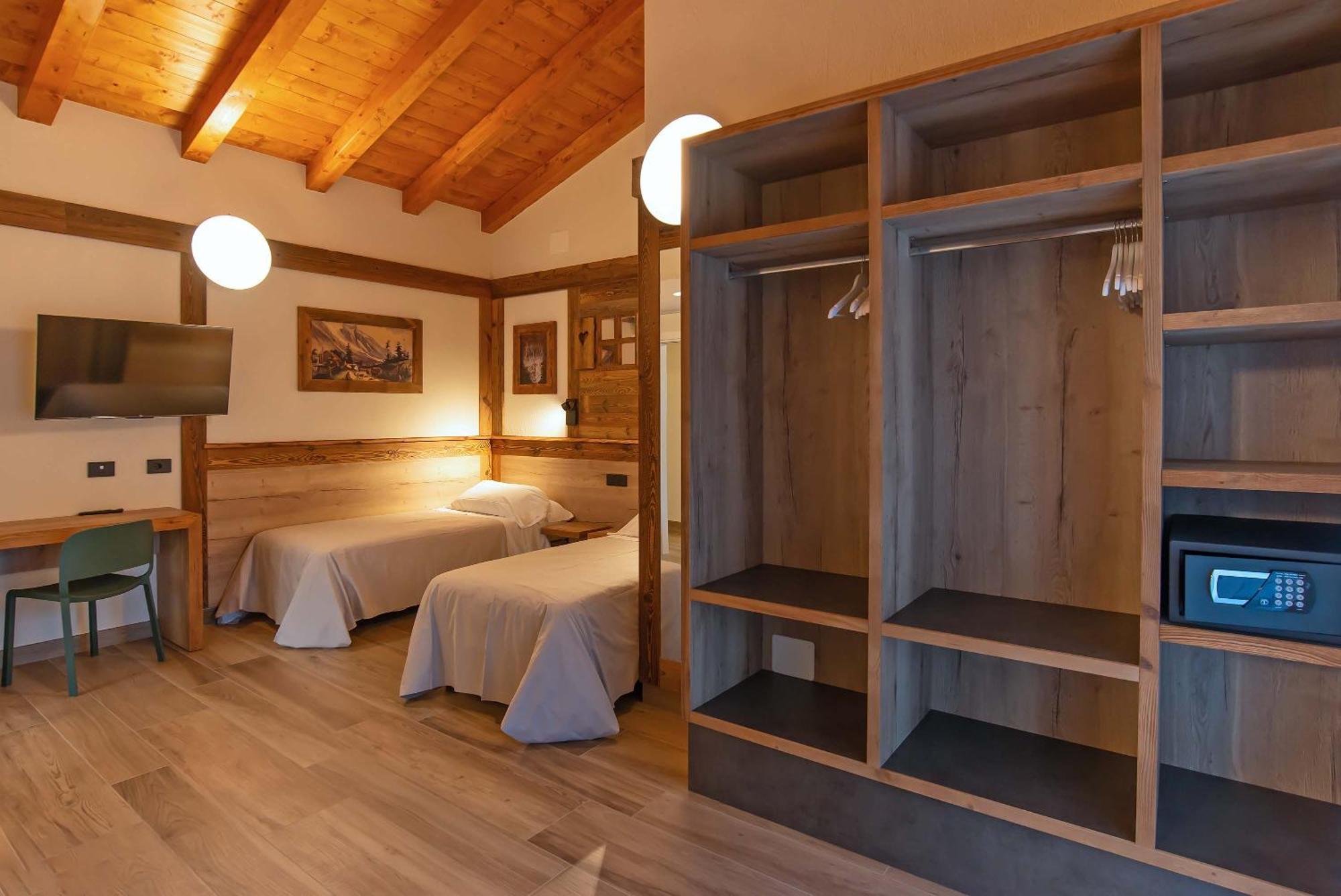 Relais Du Foyer Otel Châtillon Oda fotoğraf