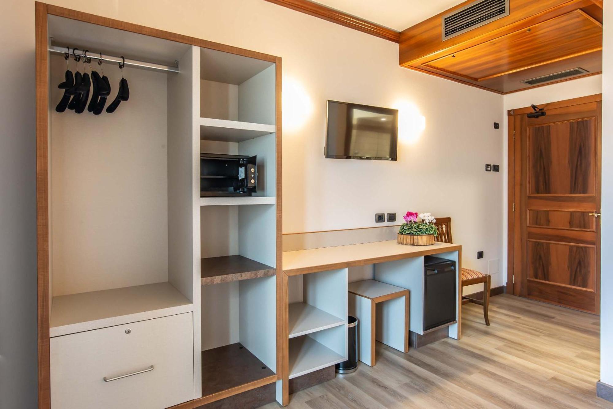 Relais Du Foyer Otel Châtillon Oda fotoğraf